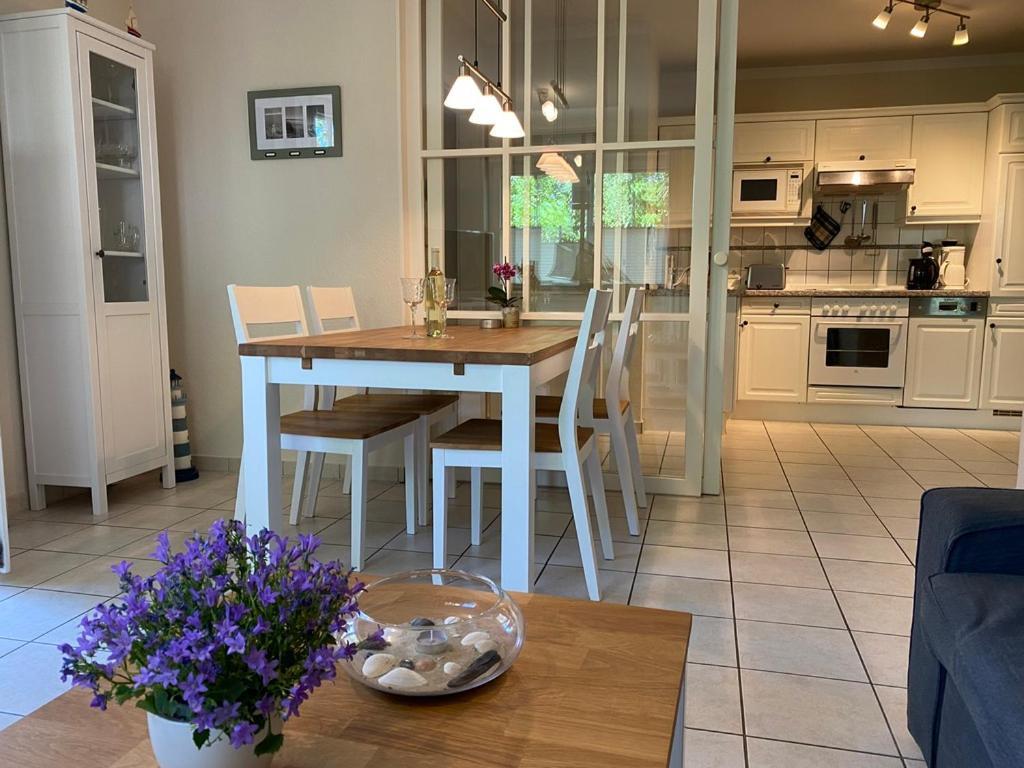 Haus Jenny Wohnung E1 Mit Terrasse Болтенхаген Екстериор снимка